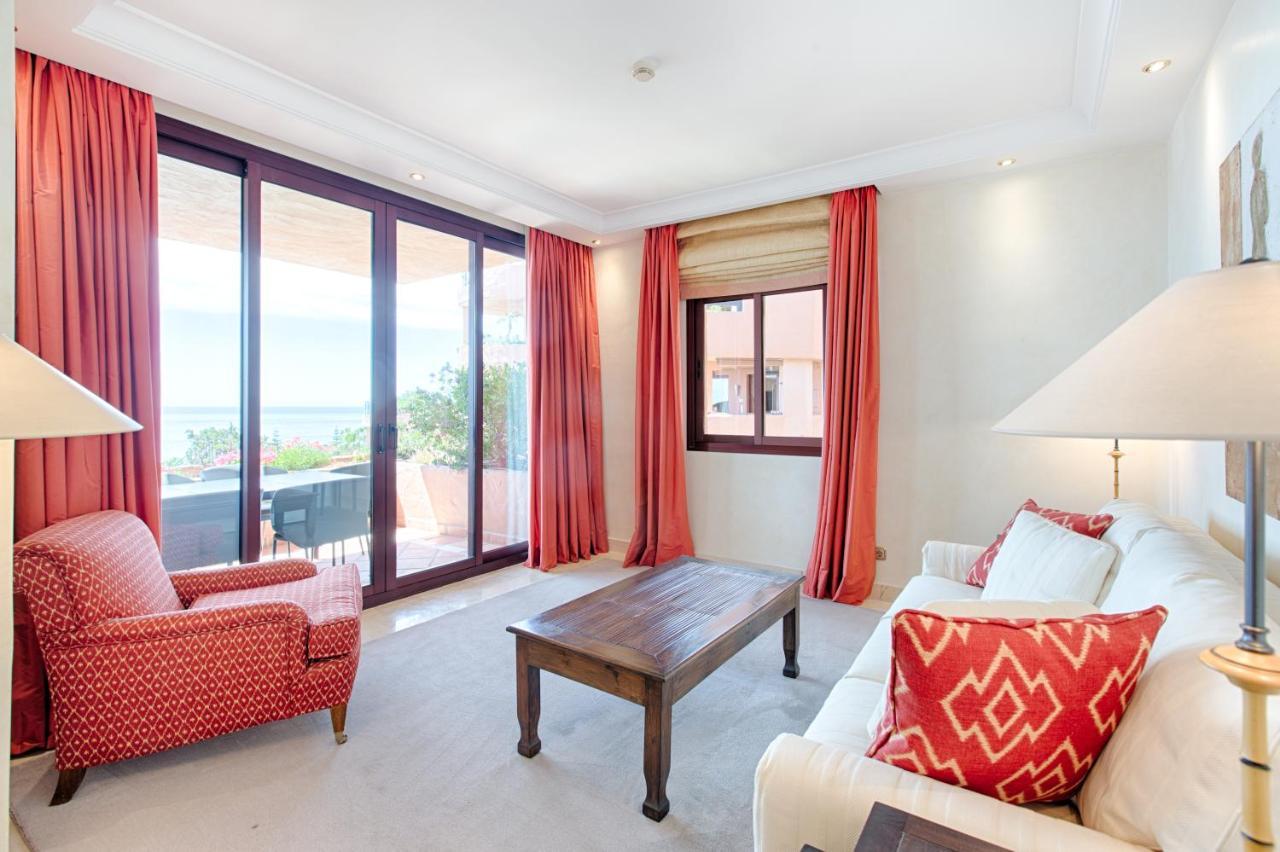 Bahia Beach Apartments Естепона Екстериор снимка