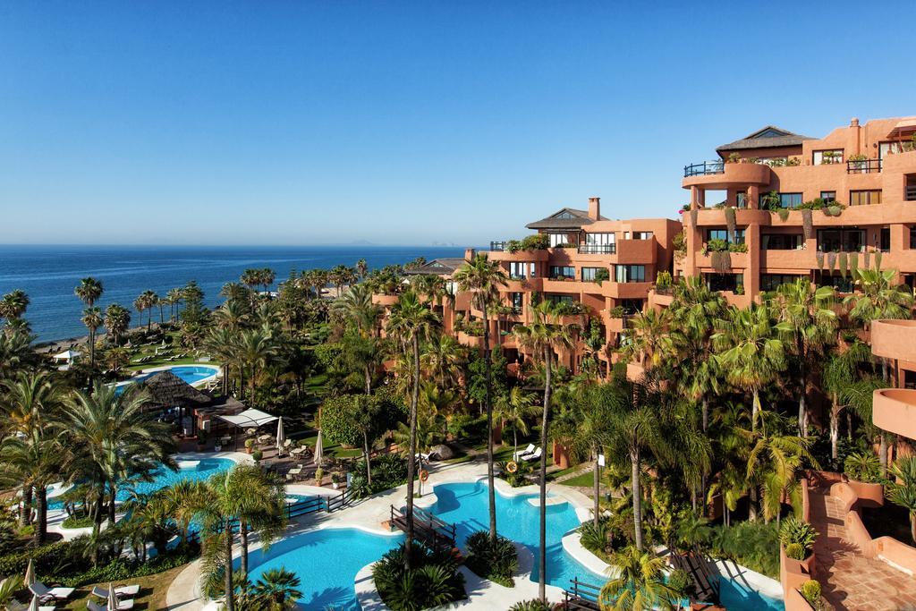 Bahia Beach Apartments Естепона Екстериор снимка