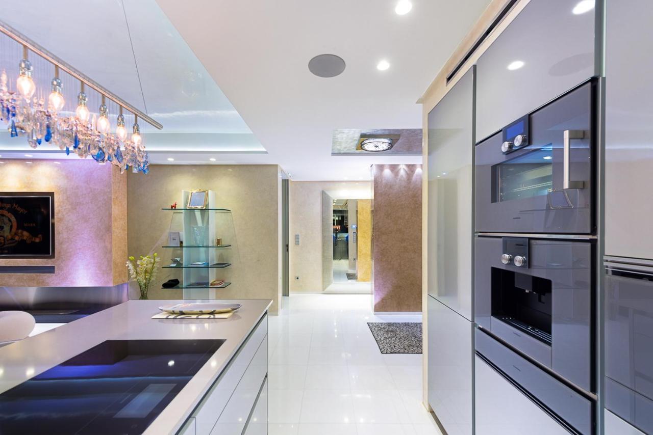Bahia Beach Apartments Естепона Екстериор снимка